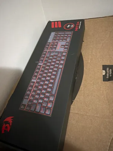 Teclado mecânico Redragon Mitra