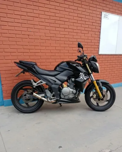 Next 250 Personalizada 