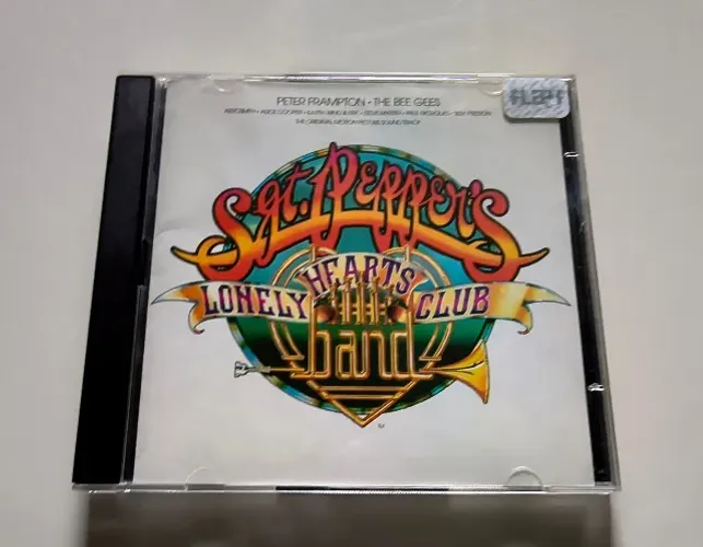 CD Bee Gees - Sgt. Pepper's Lonely Hearts Club Band - Disc 1 e 2 - Polydor Poltgram - Ind.