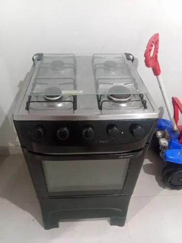 Fogão ótimo funciona tudo
