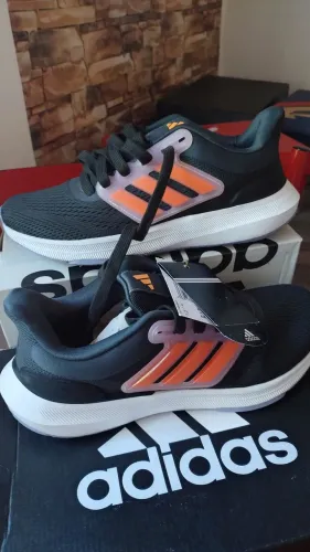 Tênis Adidas Ultrabounce Grafite 37