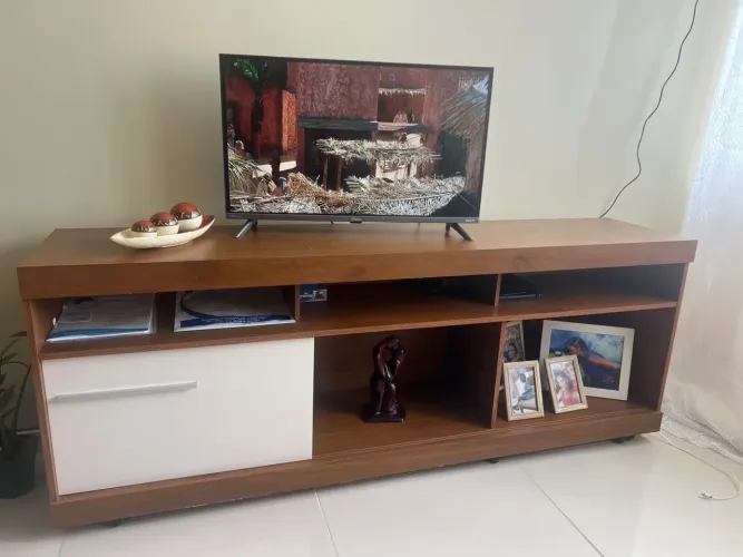 Estante para televisão