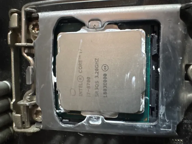 PROCESSADOR INTEL I7 8700 