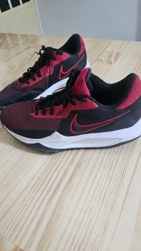 Tênis Nike Basquete