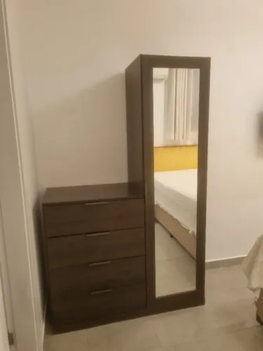 Cômoda com espelho