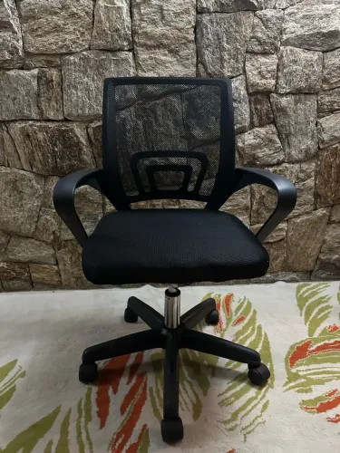 Cadeira de Escritório Giratória Diretor em Tela Mesh - R$ 160 (Excelente Estado!)
