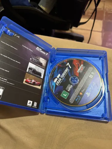 Mídia física gran turismo 7 para ps4