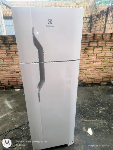 Geladeira Eletrolux