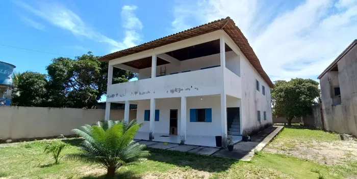 Casa grande com piscina,para mensal,feriados e temporadas