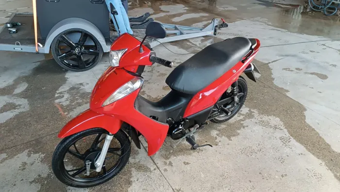 Honda Biz 100 ES 2014 Moto para exigentes 