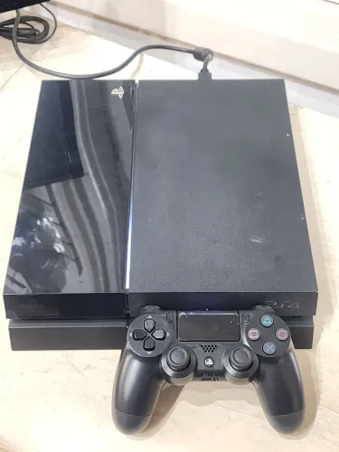 Ps4 fat seminovo com 1 controle paralelo 3 meses de garantia