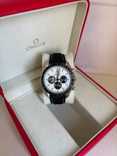 RELOGIO MASCULINO OMEGA SPEEDMASTER SNOOPY BRANCO 42MM LINHA PREM AAA+ QUARTZO