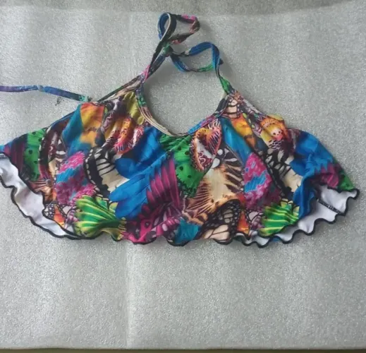 *ROUPA DE PRAIA P + CANGA - LINDA E SUPER COLORIDA!*