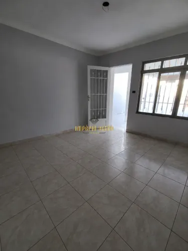 Casa para Alugar com 2 dormitórios no Bairro Vila Costa em Suzano-SP