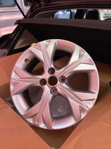 Roda ônix 2022 original - aro 16