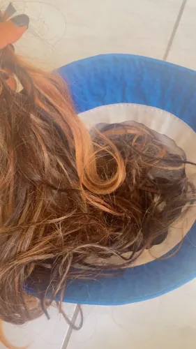 250 gramas de cabelo humano