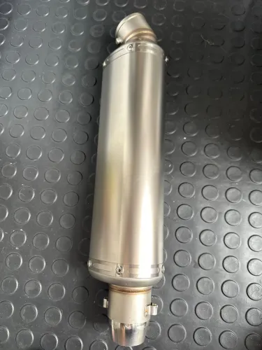 Escape Desportivo Universal em Aço Inox / Titânio para Moto