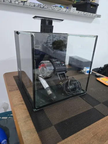 Aquário nano 12 litros completo
