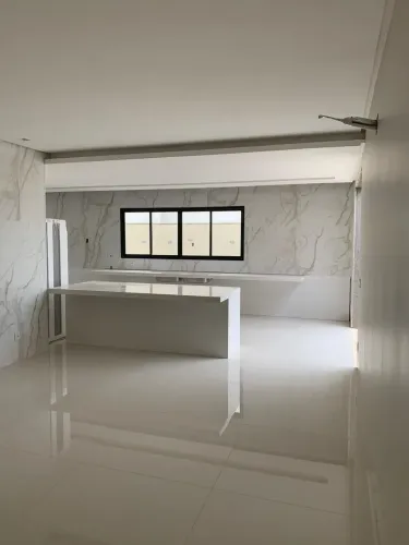 Jardins Milão, Casa Térrea, 4 suítes com 340 m2, semi mobiliada, oportunidade!!!