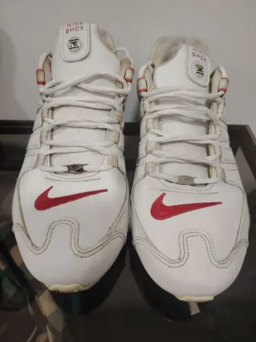 Tênis Nike Shox 4 molas 