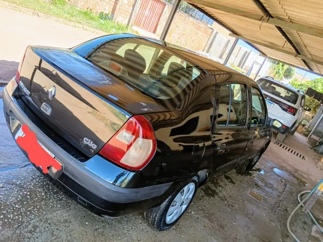 Renault Clio Sed. Hi-flex/exp.hi-flex 1.6 16V 4P 2005