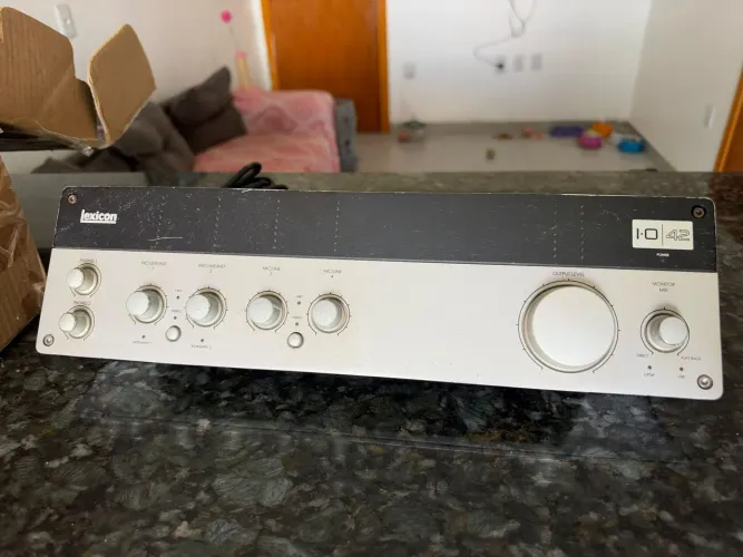 Interface de áudio Lexicon IO-42