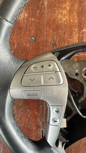 Comando volante Hilux