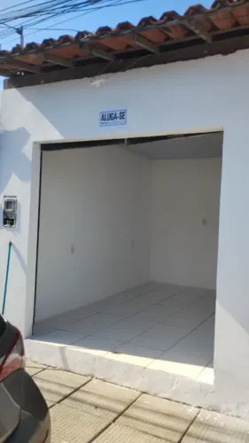 Aluga-se ponto comercial 