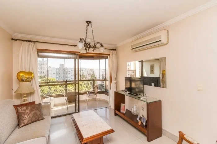 Apartamento para Aluguel no Bairro Petrópolis com 113m² e 3 dormitórios/quartos
