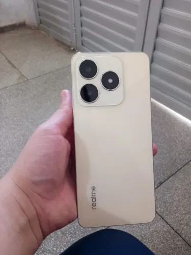 Realme C61