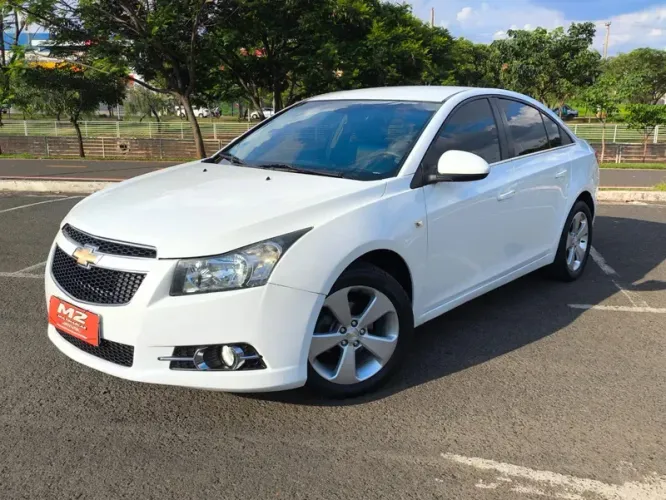 Chevrolet Cruze Sport LT 1.4 16V TB Flex 5P Aut. 2012