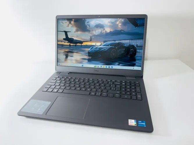 Notebook Dell I5-11th-8GB Ram-Ssd 256GB Nvme-Tela 15.6HD