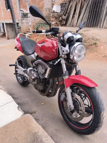 Vendo Honda Hornet 600F 2005/2005