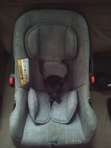 Carrinho de bebê cosco 3 em 1