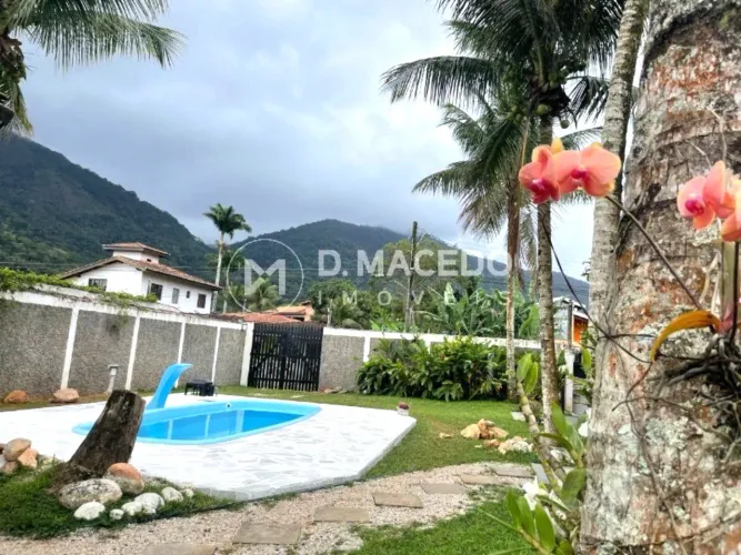 Casa para venda em Praia Da Lagoinha de 388.14m² com 5 Quartos, 3 Suites e 8 Garagens