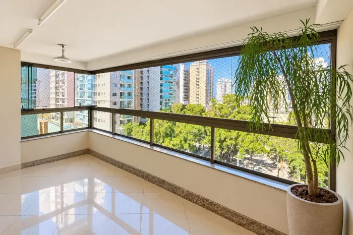 Apartamento de 3 quartos, Sol da manhã, vista livre em Itapuã