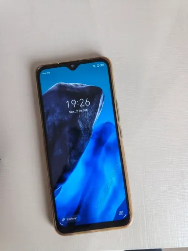 Celular INFINIX hot 11 - em perfeito estado
