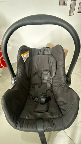 Vendo - bebê conforto pode ser usando até 13 kgs