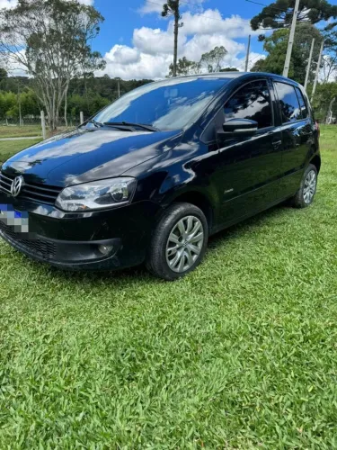 Volkswagen Fox 1.6 MI Total Flex 8V 5P 2013