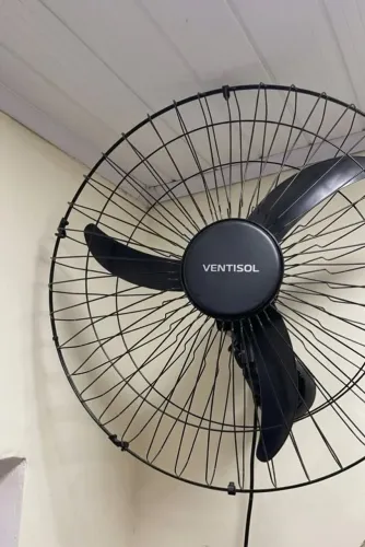 Ventilador de Parede Ventisol Preto