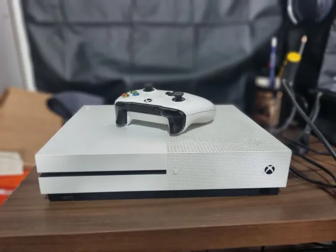 Xbox one 500GB - *LEIA A DESCRIÇÃO*
