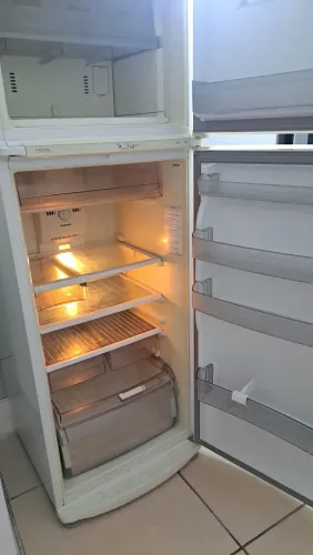 Geladeira Brastemp frosfre