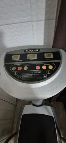 Plataforma vibratória 