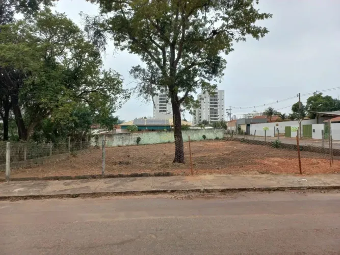 Venda - 4 Terrenos Comerciais | Parque Rodoviário - Cuiabá