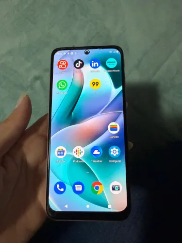 MotoG41 128GB R$650 TELA AEM TRINCO, isso é película