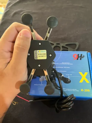 Suporte de Celular para Moto com Carregador USB