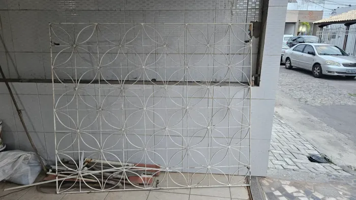 Grade de ferro para janelão