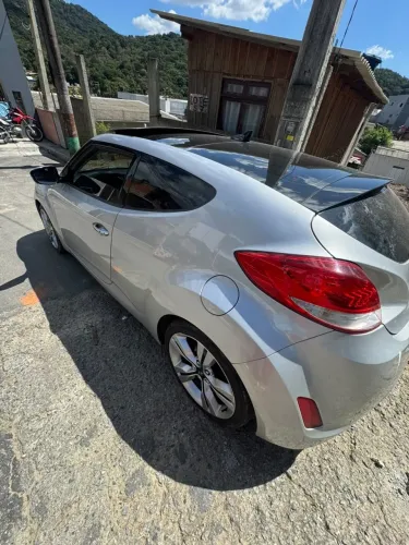 Hyundai Veloster 1.6 16V 140cv Aut. 2013