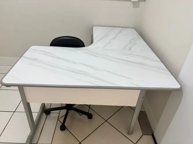 Mesa de escritório 