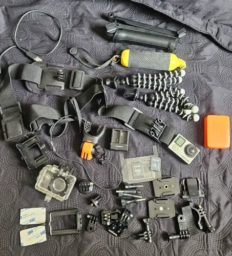 Gopro Hero 4 Silver + Diversos Acessórios